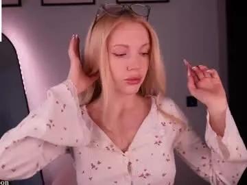 cutebon on Chaturbate