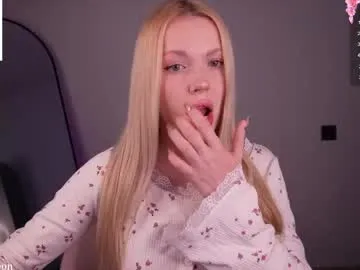 cutebon on Chaturbate