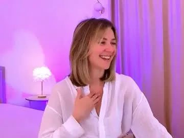 cutemirage — Dancing by the mirror  [209 tokens left] #new #milf #natural #cute #erotic