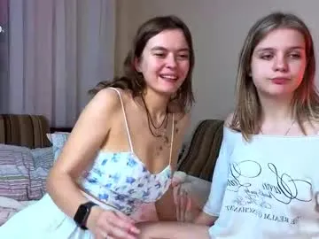 cuttiestwo on Chaturbate