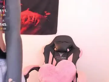 cyberia____________________ on Chaturbate