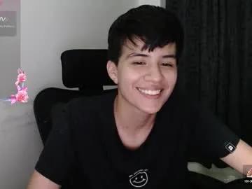 Freechat dahliarios on Chaturbate