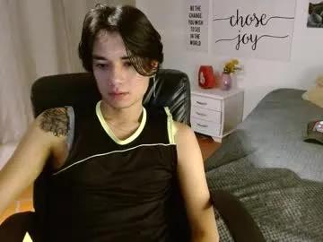 Freechat davoxer on Chaturbate