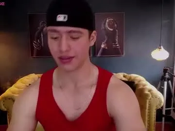 deivid_parker — Welcome, I'm Deivid, vamos a jugar, #muscle #latino #hairy  #mastubation #lovense #PrivateShow [2960 tokens remaining]