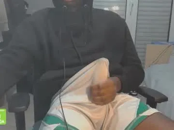 doomdrag3 on Chaturbate