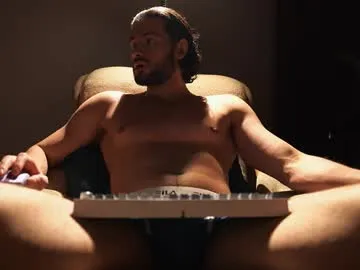 double_luckystrike on Chaturbate