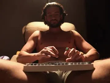 double_luckystrike on Chaturbate