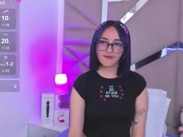 dreammy_kitty — Don't make me blush... or maybe do ... My Show Tonight #natural #c2c #lovense # #daddysgirl. #18