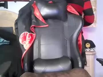 Freechat easybreezy20 on Chaturbate