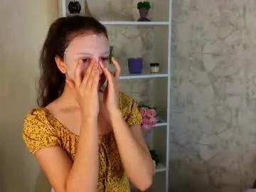 Freechat ebonyleibenstein on Chaturbate