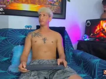 ecstasyx2_23 on Chaturbate