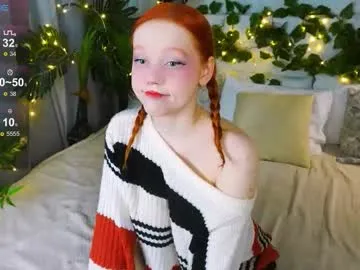 elfamirielle — To suck fingers + eye contact [51 tokens left] #daddy #hairy #anal #bush #bigboobs