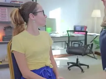 ellcrys on Chaturbate