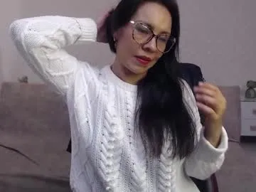 eva_mermaid —  Spit tease on Lush + deep moans [201 tokens left] Playful, challenging, seductive and strategic bunny #mature #milf #squirt #bigass #pantyhose