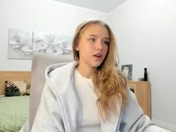 flooora_0 on Chaturbate