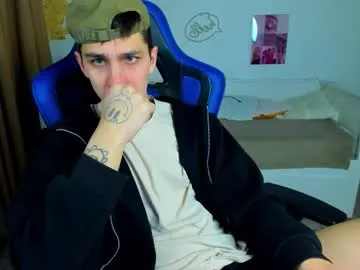 frank_mooree — HEY GUYS ! / CUMSHOW  #young #bigcock #findom #twink #master [1500 tokens remaining]