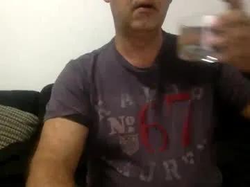 Freechat futbolin95 on Chaturbate