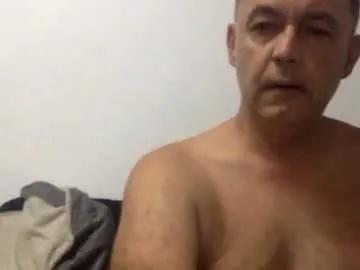 Freechat futbolin95 on Chaturbate