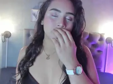 giannaslimjb on Chaturbate