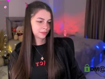 heileymeow on Chaturbate