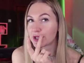 Group hello_lisha on Chaturbate