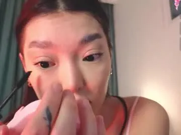 hey_herbal — twerk [0 tokens left] #fuckmachine #bigboobs #squirt #asian #sassy