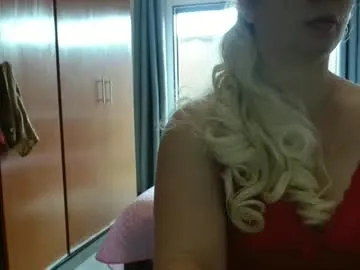 hot_wiffe on Chaturbate