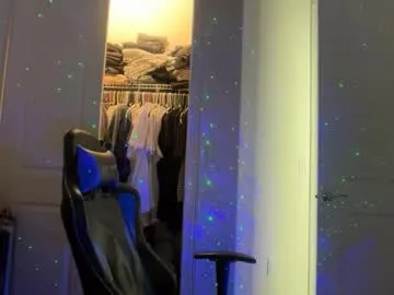 hungkingg22 — HUNGKINGG22 #hung #hotbigcock #muscle