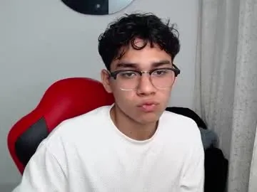 ibu_fox on Chaturbate