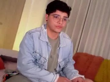 isabellamoutt — PROMOTION : CONTROL LUSH 10 MIN 200 TK just today  !! I am going to destroy your cock with my muscular ass/at goal tease ass #bigclit #hairypussy #bigass #muscles  #ftm [203 tokens remaining]