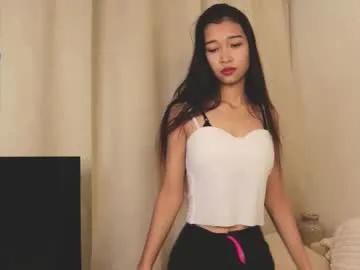 isauraangeletti — Hand bra!^^ [9 tokens left] Hello Im Selina,  its a special show for you! #shy #skinny #18 #smalltits #asian