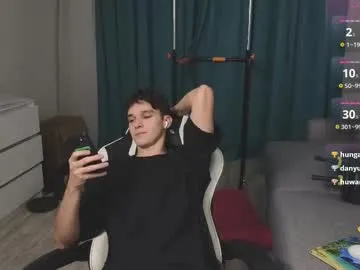 james_friends on Chaturbate
