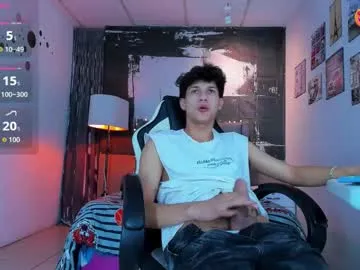 jason_graeats1 — GOAL: Remove shirts [100 tokens remaining] Welcome to my room! #twink #bigcock #lovense #18 #new