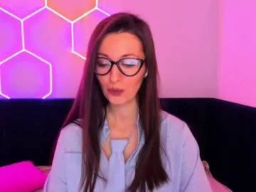 joannelson on Chaturbate