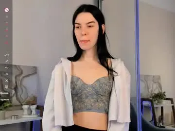 joanniecaughlin on Chaturbate