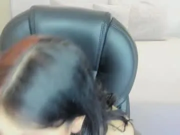 julieth_brown_ on Chaturbate