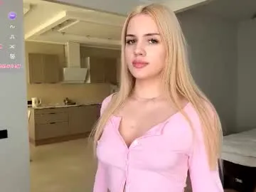 karlenegries on Chaturbate