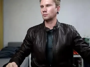 kevin_park on Chaturbate