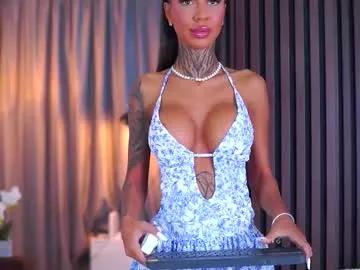 Freechat kiara_moreno on Chaturbate