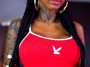 Freechat kiara_moreno on Chaturbate