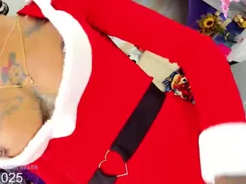 kilye_nellaa on Chaturbate