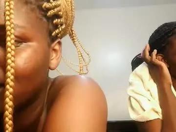 kinky_lola1 — twerk [30 tokens left] #ebony #lesbian #bigboobs #squirt #bigass