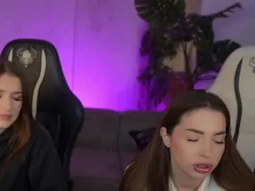 kira0541 on Chaturbate