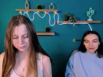 kira_light__ on Chaturbate