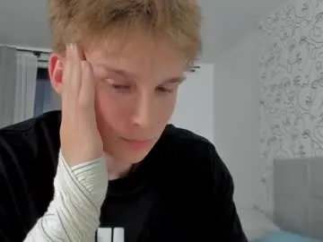 knotsiemens on Chaturbate