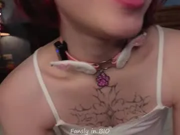 krissyhei on Chaturbate