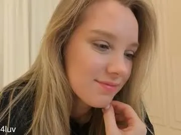 l1n4luv on Chaturbate