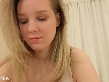 l1n4luv on Chaturbate