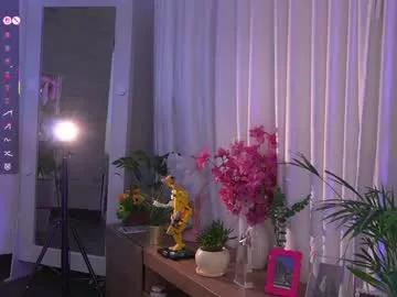 lau__1 —        #fuckmachine #latina #squirt #deepthroat #anal [2103 tokens to goal]