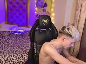 leonlure on Chaturbate